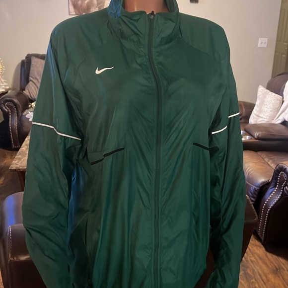 Nike 🤩 - Picture 2 of 4